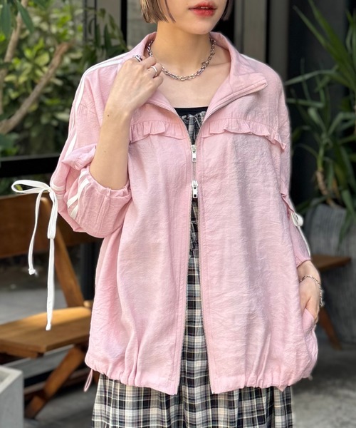 w closet（ダブルクローゼット）の「【２サイズ展開】シアーフリルラインジャケット（ブルゾン・レディース・ピンク/ネイビー/アイボリー・FREE/SMALL）」の18枚目の写真