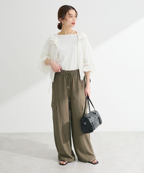 ELENCARE DUE（エレンカーレデュエ）の「・ELENCARE DUE シアーマウンテンパーカー（マウンテンパーカー・レディース・グリーン/チャコールグレー/オフホワイト/ブラック・FREE）」の11枚目の写真