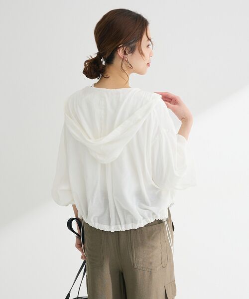 ELENCARE DUE（エレンカーレデュエ）の「・ELENCARE DUE シアーマウンテンパーカー（マウンテンパーカー・レディース・グリーン/チャコールグレー/オフホワイト/ブラック・FREE）」の16枚目の写真