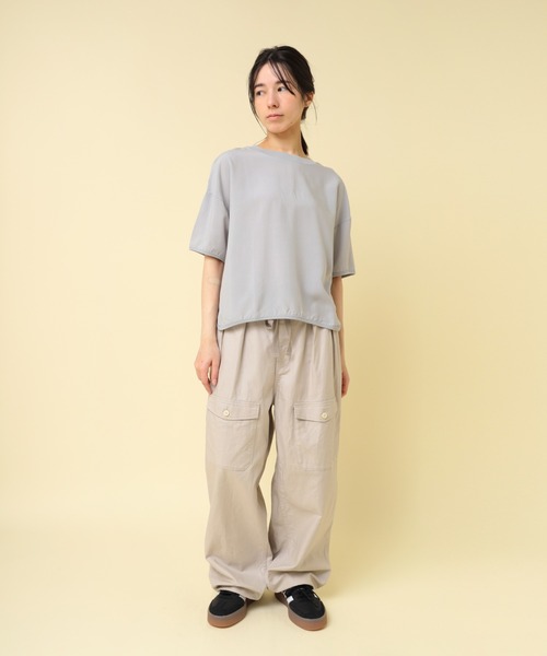 RNA-N（アールエヌエーエヌ）の「B2888 リブコンビヘムカーブプルオーバー（Tシャツ/カットソー・レディース・グレー/ブラック/グリーン・FREE）」の12枚目の写真