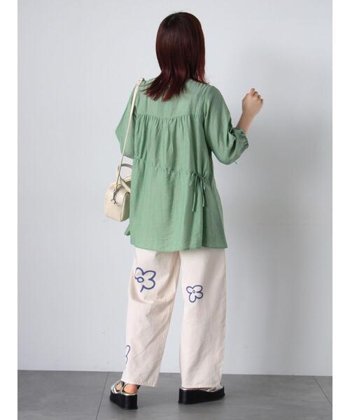 ehka sopo（エヘカソポ）の「ドロストチュニック（チュニック・レディース・オフホワイト/グリーン/ブラック・F）」の17枚目の写真