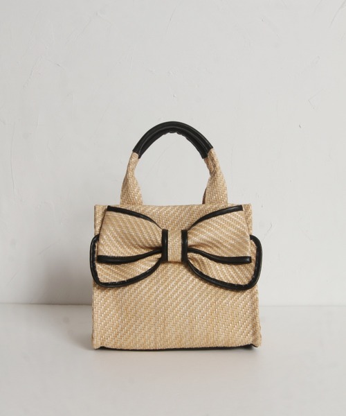 tocco closet（トッコ　クローゼット）の「ビックリボン付きパイピングペーパーバッグ（ハンドバッグ・レディース・モカ/ベージュ・M）」の9枚目の写真
