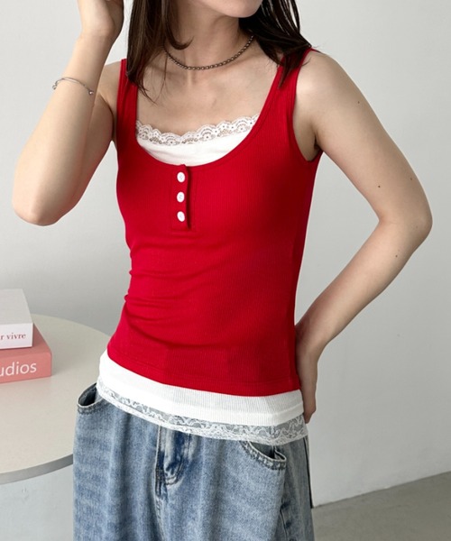 CLEA（クレア）の「カップ付きレースレイヤード風タンクトップ（タンクトップ・レディース・ブラック/グレー/レッド・FREE）」の3枚目の写真