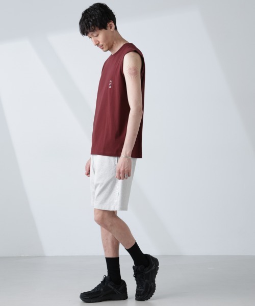 NANO universe（ナノユニバース）の「「NJ/CLUB」 ベーシック ノースリーブ（タンクトップ・メンズ・ブラック/ホワイト/ブラウン・L/M/S）」の9枚目の写真