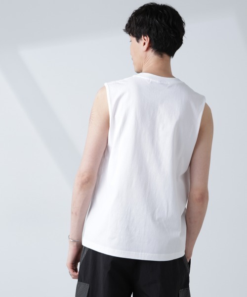 NANO universe（ナノユニバース）の「「NJ/CLUB」 ベーシック ノースリーブ（タンクトップ・メンズ・ブラック/ホワイト/ブラウン・L/M/S）」の20枚目の写真