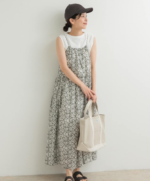 URBAN RESEARCH DOORS（アーバンリサーチドアーズ）の「コットンフラワーキャミワンピース（ワンピース・レディース・グレー系その他/ネイビー・MEDIUM）」の10枚目の写真