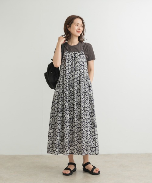 URBAN RESEARCH DOORS（アーバンリサーチドアーズ）の「コットンフラワーキャミワンピース（ワンピース・レディース・グレー系その他/ネイビー・MEDIUM）」の21枚目の写真