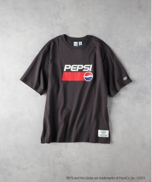 Right-on(ライトオン)の「【 限定展開 】 「 PEPSI 」プリント T シャツ(Tシャツ/カットソー・レディース・その他7/ブラック/その他6/ホワイト/その他1/その他5/その他2/その他3・M/L)」の6枚目の写真