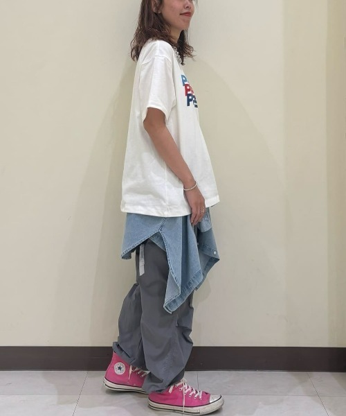 Right-on(ライトオン)の「【 限定展開 】 「 PEPSI 」プリント T シャツ(Tシャツ/カットソー・レディース・その他7/ブラック/その他6/ホワイト/その他1/その他5/その他2/その他3・M/L)」の18枚目の写真