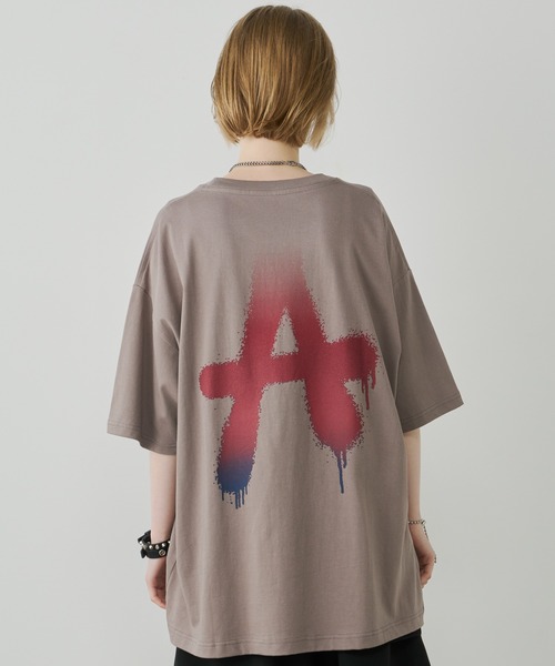 AIVER(アイバー)の「AIVER AグラデーションS/S TEE(Tシャツ/カットソー・メンズ・ホワイト/ブラック/チャコールグレー/アッシュグレー・SMALL/MEDIUM/LARGE)」の4枚目の写真