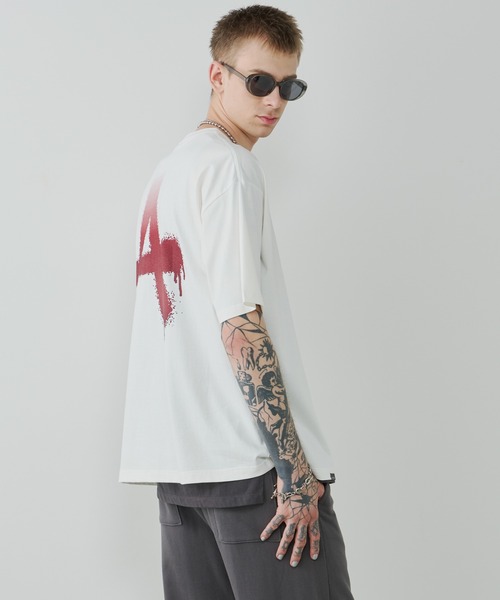 AIVER(アイバー)の「AIVER AグラデーションS/S TEE(Tシャツ/カットソー・メンズ・ホワイト/ブラック/チャコールグレー/アッシュグレー・SMALL/MEDIUM/LARGE)」の8枚目の写真