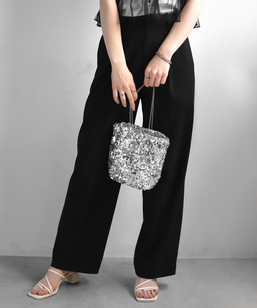 ANEMONE（アネモネ）の「スパンコール巾着バッグ（ショルダーバッグ・レディース・シルバー/ブラック・FREE）」の9枚目の写真