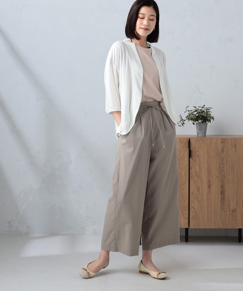 GALLORIA（ギャローリア）の「梨地ボレロカーディガン（カーディガン/ボレロ・レディース・ライトグレー/オフホワイト・LL/S/M/L）」の3枚目の写真