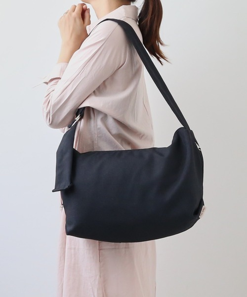 Legato Largo(レガートラルゴ)の「Legato Largo ハンモックリネン調A4ショルダーバッグ LG-F3112(ショルダーバッグ・レディース・ブラック/ミント・FREE)」の10枚目の写真