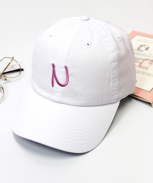 newhattan(ニューハッタン)の「【newhattan】 ニューハッタン 推し活 オリジナル イニシャル 刺繍 キャップ WHT AOH1400(キャップ・レディース・K/M/N/B/G/R/Y/A/H/J/Q/X/D/E/F/U/V/W/C/S/T/O/L/P/Z・FREE)」の13枚目の写真