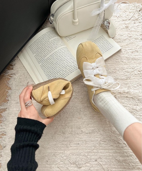 shoes365(シューズスリーシックスファイヴ)の「レースリボン付きスニーカー(スニーカー・レディース・ブルー/ピンク/イエロー/パープル・24.0cm/25.0cm/22.5cm/23.5cm/24.5cm/23.0cm)」の12枚目の写真