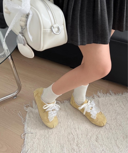 shoes365(シューズスリーシックスファイヴ)の「レースリボン付きスニーカー(スニーカー・レディース・ブルー/ピンク/イエロー/パープル・24.0cm/25.0cm/22.5cm/23.5cm/24.5cm/23.0cm)」の13枚目の写真