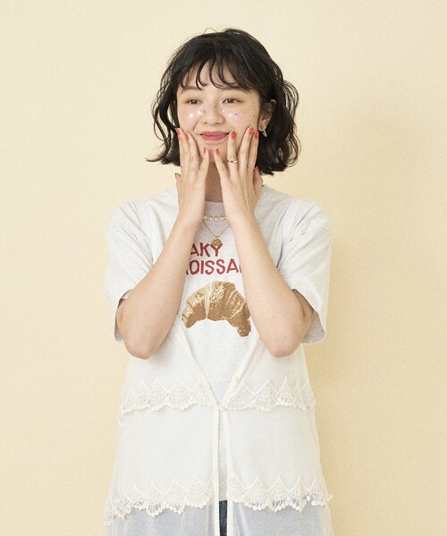 FREAK'S STORE(フリークスストア)の「BREAD プリントTシャツ/ブレッドTシャツ(Tシャツ/カットソー・レディース・ライトグレー/オフホワイト・フリ-)」の6枚目の写真