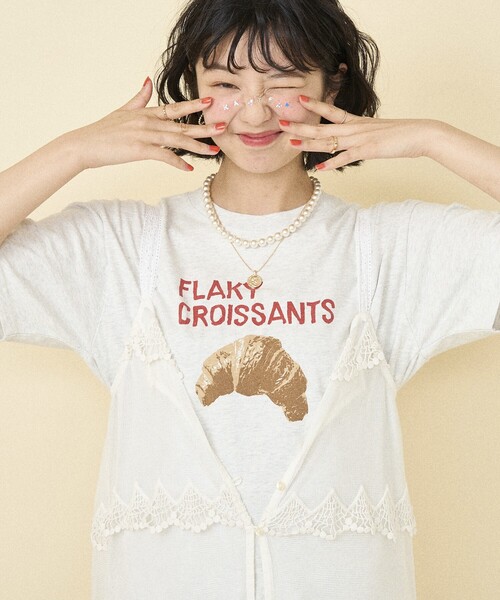 FREAK'S STORE(フリークスストア)の「BREAD プリントTシャツ/ブレッドTシャツ(Tシャツ/カットソー・レディース・ライトグレー/オフホワイト・フリ-)」の9枚目の写真