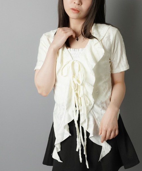 SPINNS（スピンズ）の「ダメージボレロ/フリルリボン/Vネック（シャツ/ブラウス・レディース・ブラック/グレー/ホワイト・ONESIZE）」の18枚目の写真