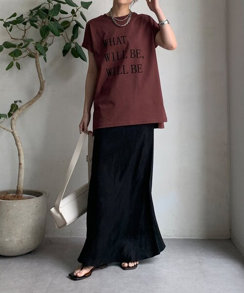 DouDou(ドゥドゥ)の「【WEB限定】 汗染み防止加工フロッキーロゴTEE(Tシャツ/カットソー・レディース・ブラウン/ベージュ/ブラック・FREE)」の11枚目の写真