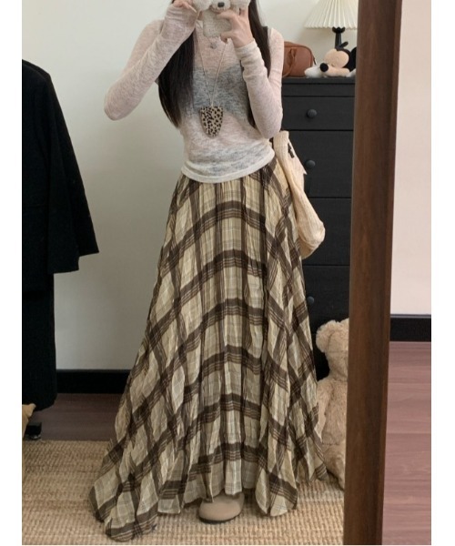 Aelina(エリナ)の「ハイウエストチェック柄ロングスカート(スカート・レディース・ベージュ/ブラック/レッド・F)」の4枚目の写真