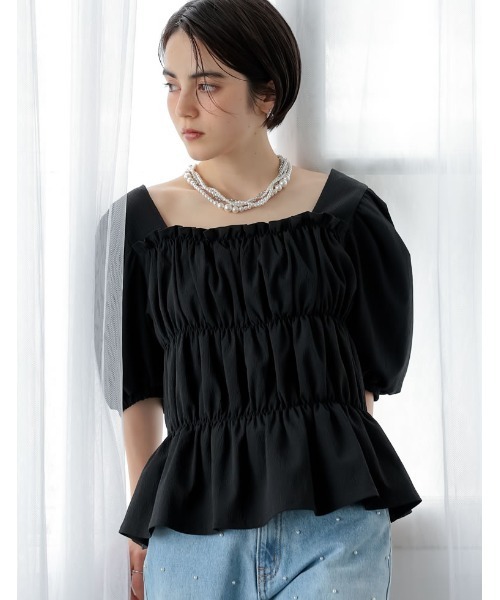 MEISM（ミズム）の「[2025SS COLLECTION][MEISM by Re:EDIT]クレープシャーリングパフスリーブ六分袖ブラウス（シャツ/ブラウス・レディース・ブラック/ホワイト・MEDIUM/LARGE）」の2枚目の写真
