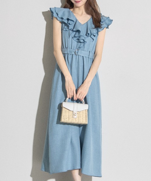 tocco closet(トッコ クローゼット)の「【ZOZO限定】ダブルラッフルデニムライクワンピース(ワンピース・レディース・ブルー/サックスブルー・M)」の1枚目の写真