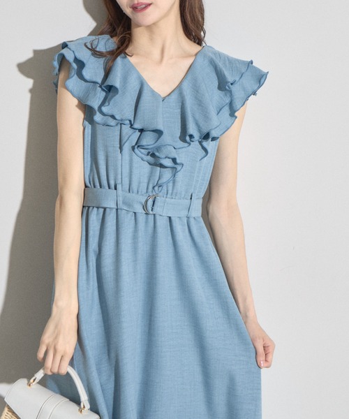 tocco closet(トッコ クローゼット)の「【ZOZO限定】ダブルラッフルデニムライクワンピース(ワンピース・レディース・ブルー/サックスブルー・M)」の10枚目の写真