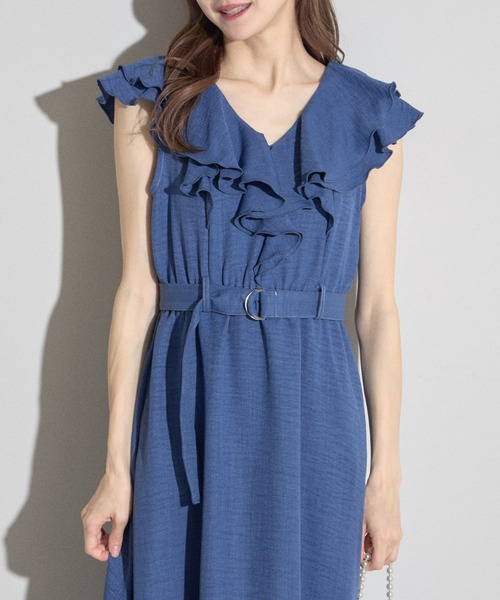 tocco closet(トッコ クローゼット)の「【ZOZO限定】ダブルラッフルデニムライクワンピース(ワンピース・レディース・ブルー/サックスブルー・M)」の21枚目の写真