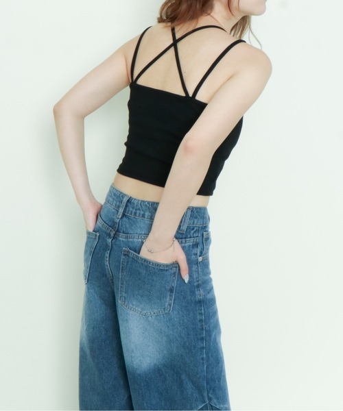 GORGE(ゴージ)の「《後ろ姿で差がつく》クロスバックタンク(キャミソール・レディース・レッド/イエロー/ブラック/オフホワイト・F)」の5枚目の写真