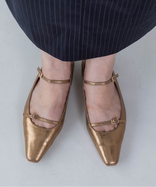 EVOL(イーボル)の「【ふかふか・軽量】ソフトダブルストラップフラットパンプス IZ5775(パンプス・レディース・アイボリー/レオパード/ゴールド/ブラック/アニマル/シルバー・23.5cm/24.5cm/23.0cm/24.0cm/25.0cm/22.0cm/22.5cm)」の7枚目の写真