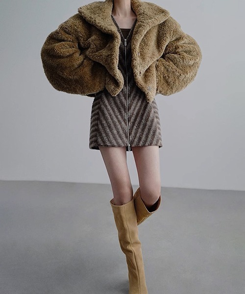 chuclla（チュクラ）の「【CHENTAITAI】フェイクファーショートコート CTW25a005（その他アウター・レディース・ベージュ・L）」の5枚目の写真
