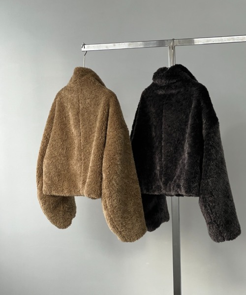 chuclla（チュクラ）の「【CHENTAITAI】フェイクファーショートコート CTW25a005（その他アウター・レディース・ベージュ・L）」の18枚目の写真