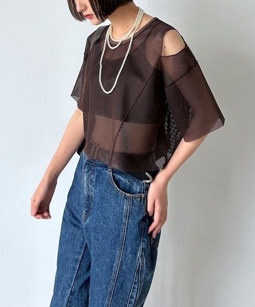 PAGEBOY（ページボーイ）の「カットアウトメッシュTシャツ（Tシャツ/カットソー・レディース・オフホワイト/ブラック/ダークブラウン・FREE）」の18枚目の写真