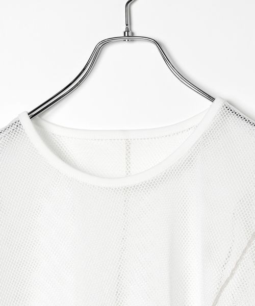 PAGEBOY（ページボーイ）の「カットアウトメッシュTシャツ（Tシャツ/カットソー・レディース・オフホワイト/ブラック/ダークブラウン・FREE）」の20枚目の写真