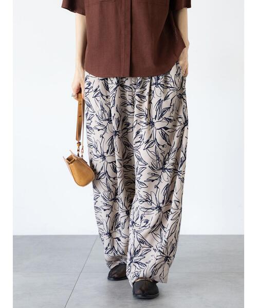 Lugnoncure（ルノンキュール）の「柄アソートイージーパンツ（その他パンツ・レディース・ブルー/ベージュ/ブラック・F）」の6枚目の写真