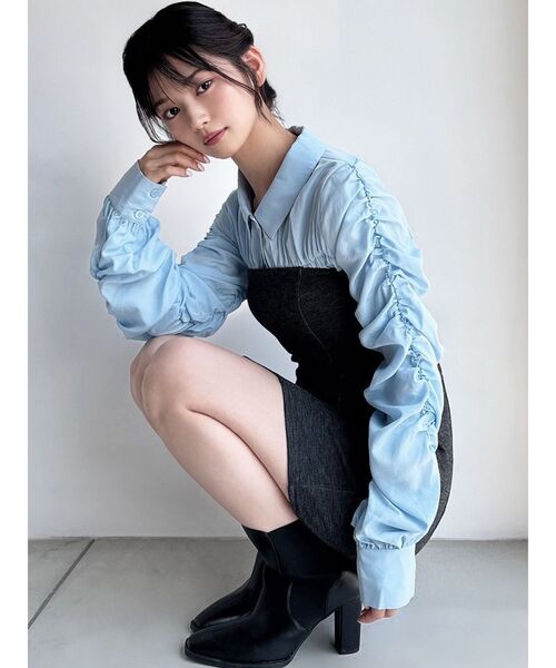 RESEXXY(リゼクシー)の「スクエアトゥショートブーツ(ブーツ・レディース・ブラック/ブラウン・SMALL/MEDIUM/LARGE)」の4枚目の写真