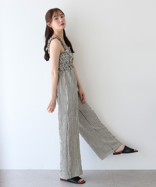 BLUEEAST(ブルーイースト)の「ギャザーオールインワン(つなぎ/オールインワン・レディース・ブラック/ブラック系/ベージュ・MEDIUM)」の6枚目の写真