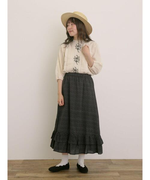 Samansa Mos2(サマンサ モスモス)の「フラワー柄刺繍レースブラウス(シャツ/ブラウス・レディース・オフホワイト/チャコールグレー/キナリ/ピンク・F)」の15枚目の写真