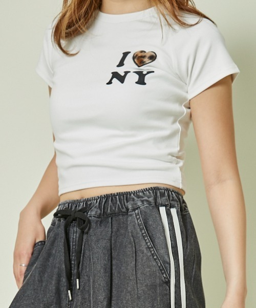 GORGE(ゴージ)の「《レオパード&ハートロゴ》ショート丈Tシャツ(Tシャツ/カットソー・レディース・ブラック/オフホワイト・F)」の11枚目の写真