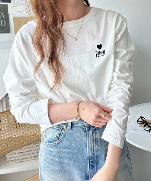GeeRA（ジーラ）の「ハート＆ロゴワンポイント刺繍オーバーサイズロンT（Tシャツ/カットソー・レディース・チャコール/オートミール/オフホワイト・MEDIUM/LARGE/X-LARGE）」の7枚目の写真