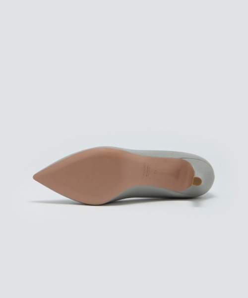 PELLICO(ペリーコ)の「ANDREA アネッリ キャビア パンプス 7.0cm LIGHT GREY(パンプス・レディース・ライトグレー・38/39/35/36/36.5/37.5/35.5/37/39.5/40/34/38.5)」の5枚目の写真