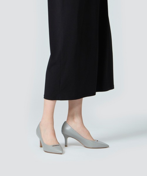 PELLICO(ペリーコ)の「ANDREA アネッリ キャビア パンプス 7.0cm LIGHT GREY(パンプス・レディース・ライトグレー・38/39/35/36/36.5/37.5/35.5/37/39.5/40/34/38.5)」の7枚目の写真