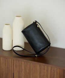 gemeil バッグ　ブラック gemeil｜ジェムイルのバッグ（ブラック/黒色系）通販 - ZOZOTOWN