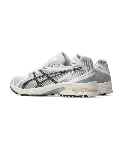 ASICS(アシックス)の「GEL-DS TRAINER 14 / ゲルディーエス トレーナー 14(スニーカー・メンズ・ホワイト×ブラック・26.5/27/28.5/26/25/27.5/23.5/28/24/24.5/25.5/23/29)」の6枚目の写真