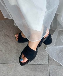 Fabby fabby（ファビィーファビィー）の「アシンメトリーバックストラップサンダル（サンダル）」