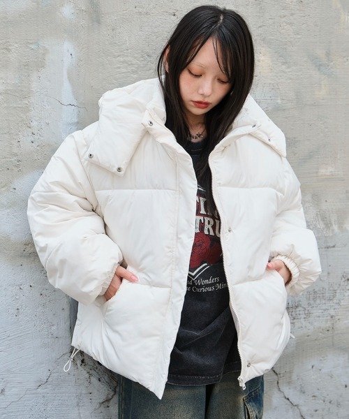 WEGO（ウィゴー）の「WEGO/2WAYフードパファーブルゾン（ダウンジャケット/コート・レディース・アイボリー/ブラック・SMALL/MEDIUM）」の2枚目の写真