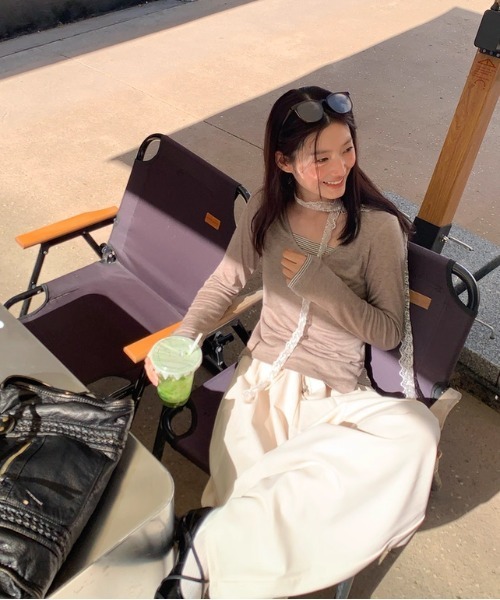 tageechita（タジチタ）の「【tageechita】フェイクレイヤード UネックロングTシャツ（Tシャツ/カットソー・レディース・ベージュ/ブラック・S/M/L）」の16枚目の写真