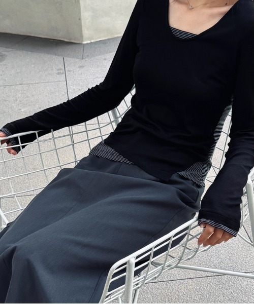tageechita（タジチタ）の「【tageechita】フェイクレイヤード UネックロングTシャツ（Tシャツ/カットソー・レディース・ベージュ/ブラック・S/M/L）」の15枚目の写真